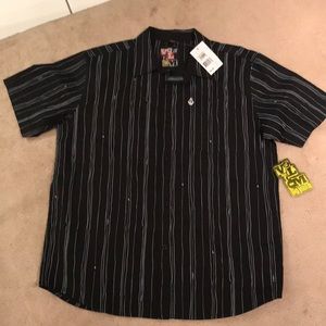 Volcom button up